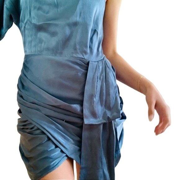 Elliatt Saronic One-shoulder Dress In Blue Medium New Womens Satin Cocktail - Picture 14 of 15